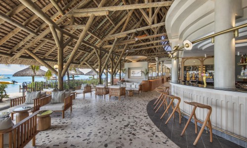 Paradis Beachcomber Golf Resort & Spa